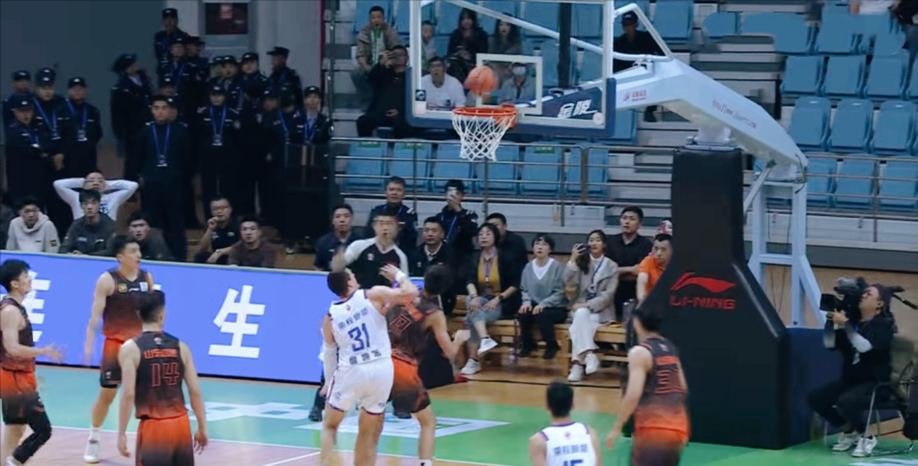 加时末段欧篮联焦点战，勒沃库森绝杀压哨，目标明确，心理建设被强调(拜仁62大胜勒沃库森)