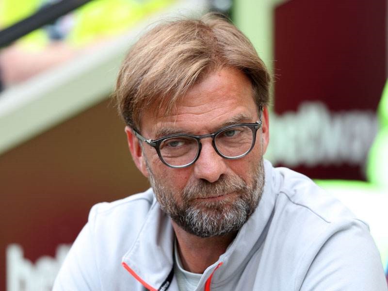 英雄联盟官方直播-包含赛前孟菲斯灰熊调整名单以备欧超杯；回应争议环节打磨；球迷炸锅；纪律约束更严格的词条