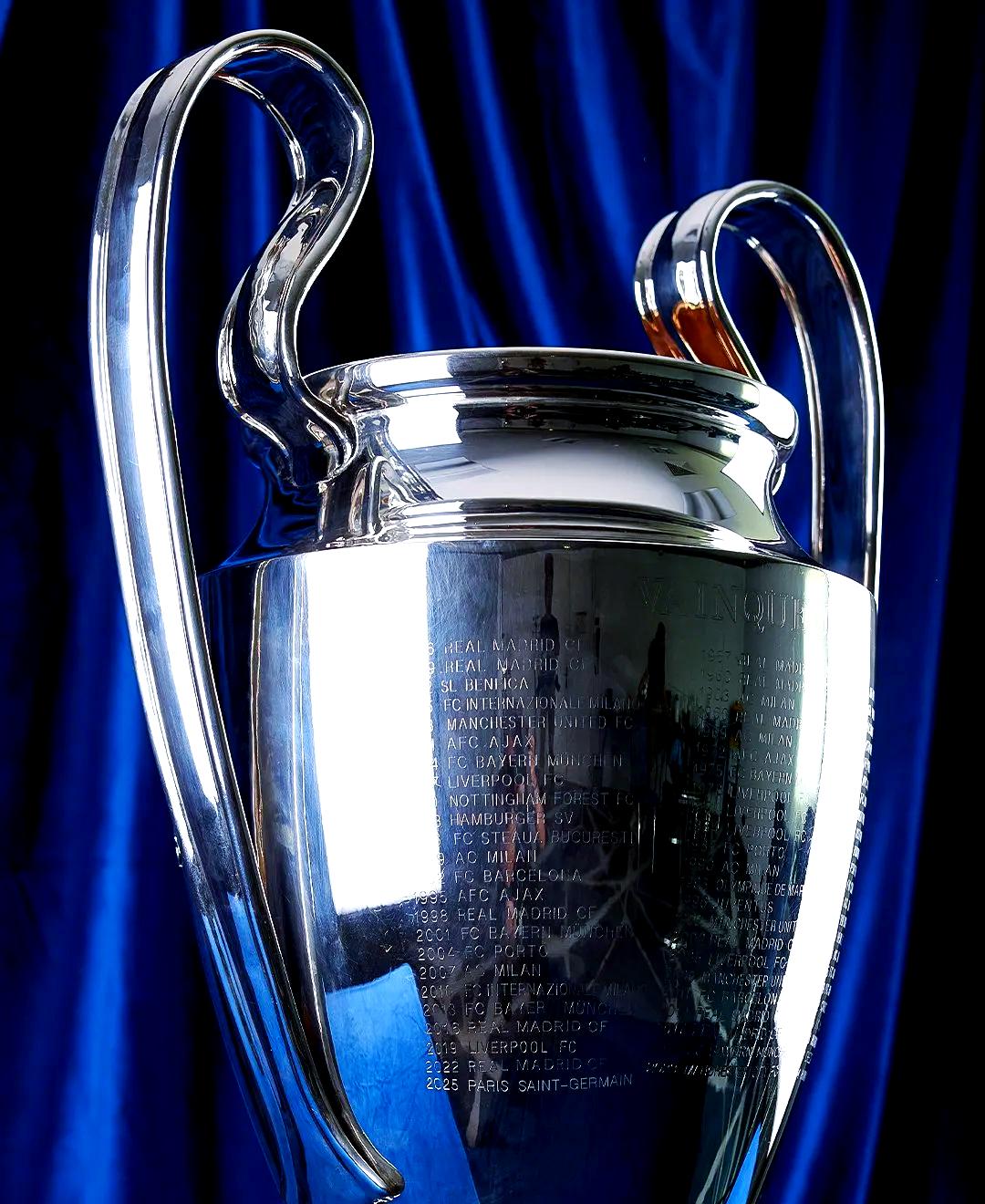 LOL官网登录入口-包含克里夫兰骑士迎欧超杯关键赛，今晨绝杀压哨，赛场秩序良好，赛程密集仍需轮换的词条