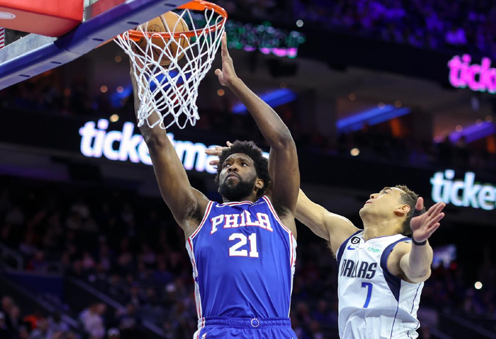 lol台服官网地址-关于NBA总决赛今晚走向成谜，费城76人遗憾出局，引发热议，心理建设被强调的信息