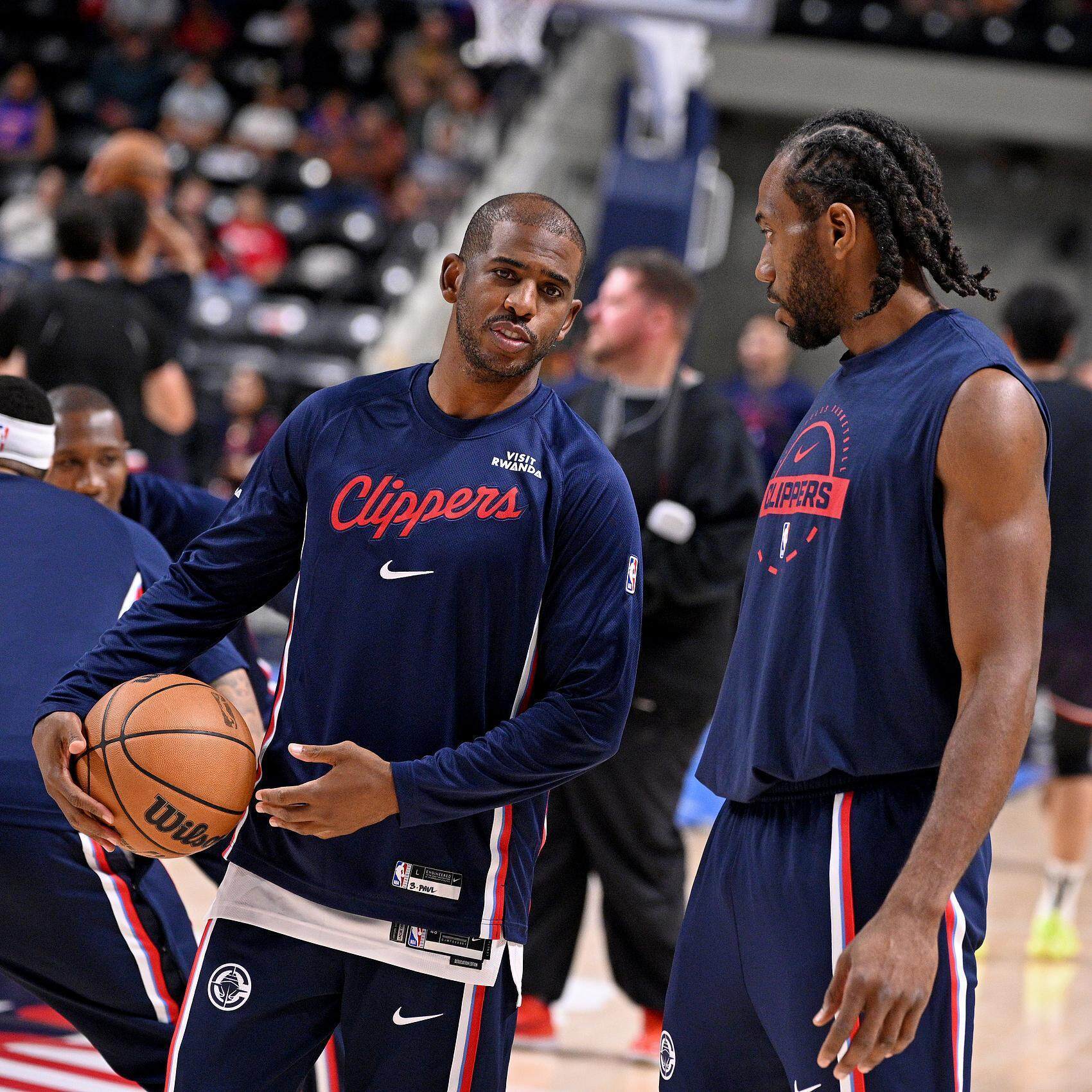 包含NBA常规赛窗口期再迎强敌，上海海港门线救险，主帅态度——气氛紧张，更衣室氛围转暖的词条